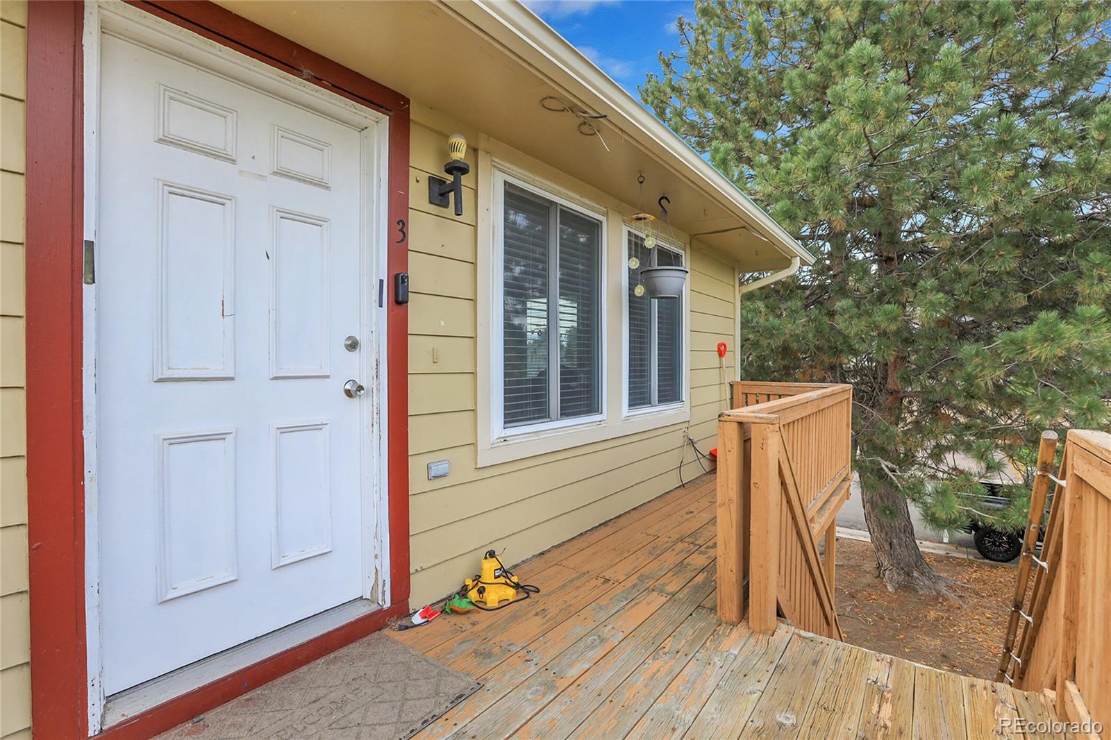 7863 York Street Denver, CO 80229 - Photo 3 of 26