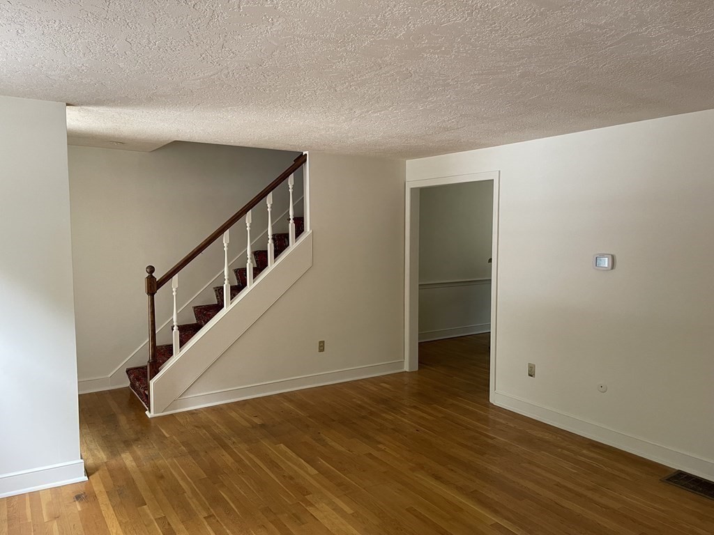 21 Westerly Street, Unit 14 Wellesley, MA 02482 - Photo 3 of 10