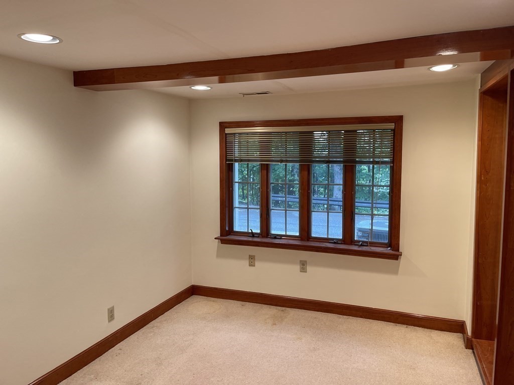 21 Westerly Street, Unit 14 Wellesley, MA 02482 - Photo 4 of 10