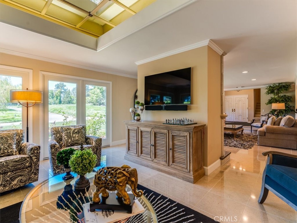 1504 Tiffany Ranch Road Arroyo Grande, CA 93420 - Photo 13 of 76 Family Room