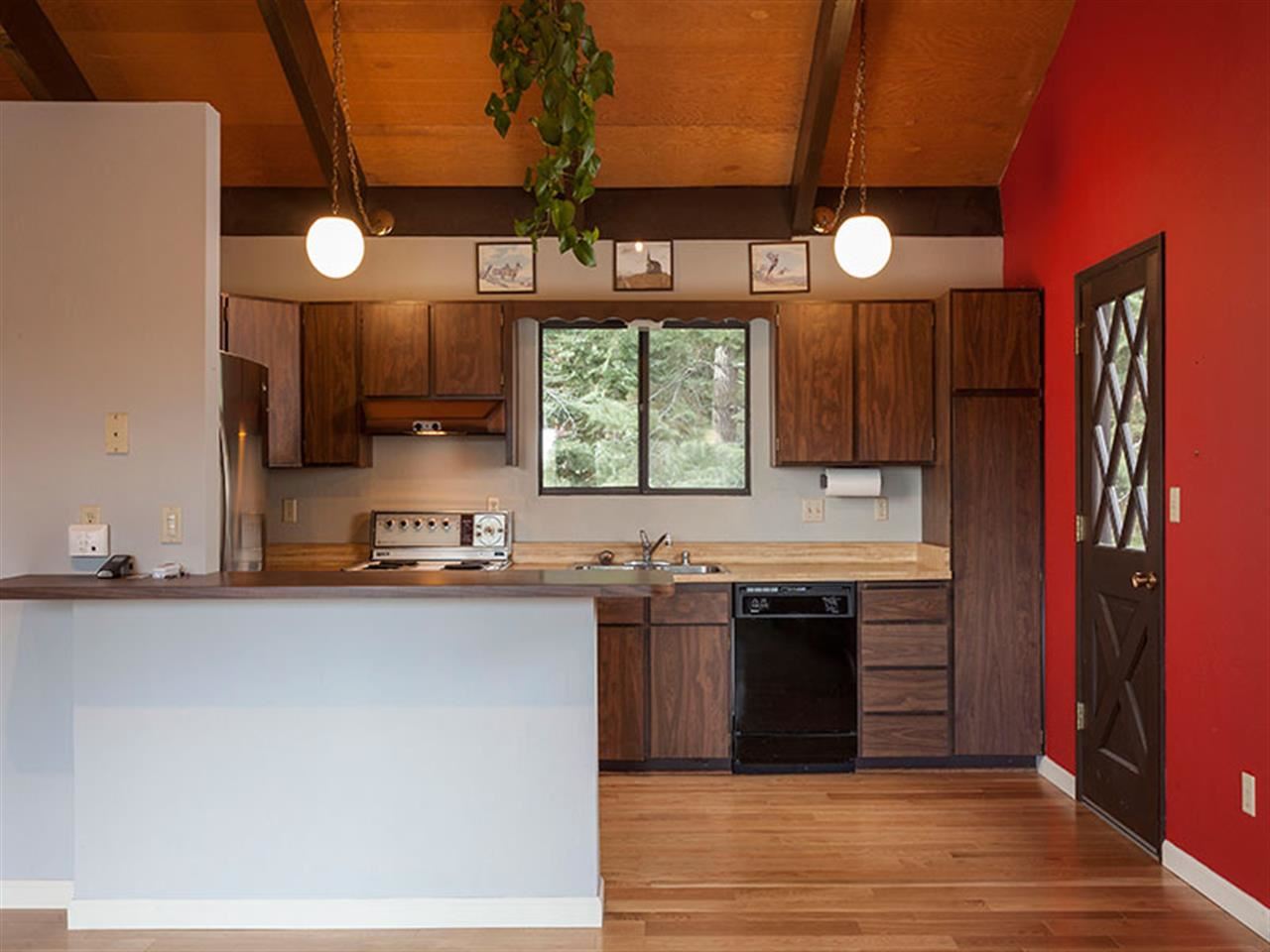 601 Agate Road Carnelian Bay, CA 96140 - Photo 9 of 13 Gallery Image 9