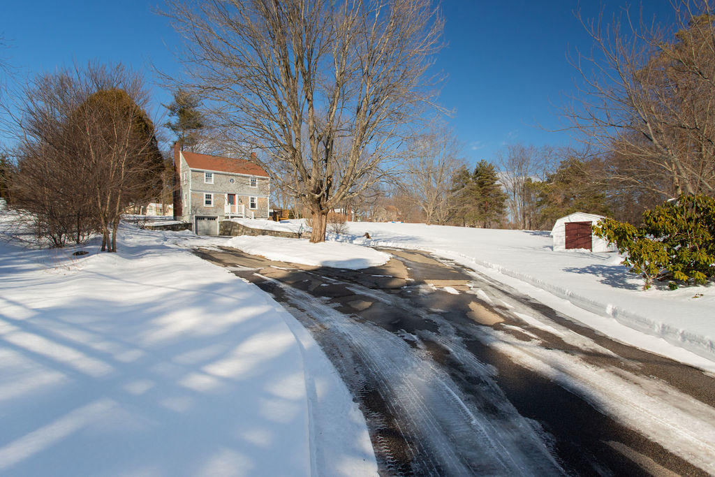 1048 State Road Eliot, ME 03903 - Photo 4 of 42 1048 State Road