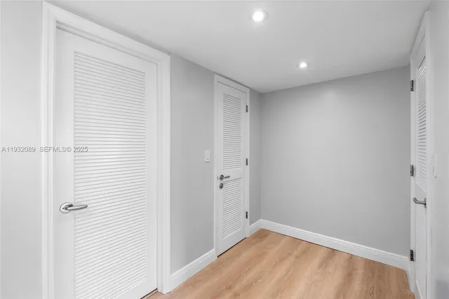 $5,300 | 199 Ocean Ln Drive, Unit 611, Key Biscayne, FL 33149