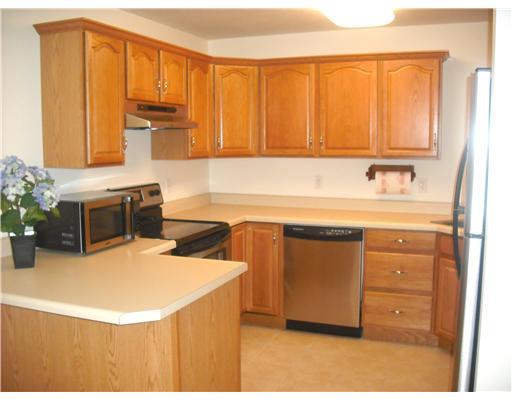 1 Coraopolis Road, Unit 201 Coraopolis, PA 15108 - Photo 3 of 18 Kitchen. Fully equipped kitchen. Some appliances have been lightly used.