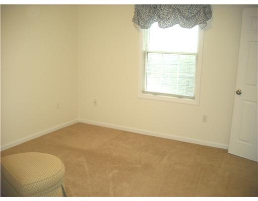 1 Coraopolis Road, Unit 201 Coraopolis, PA 15108 - Photo 10 of 18 Bedroom. Second bedroom