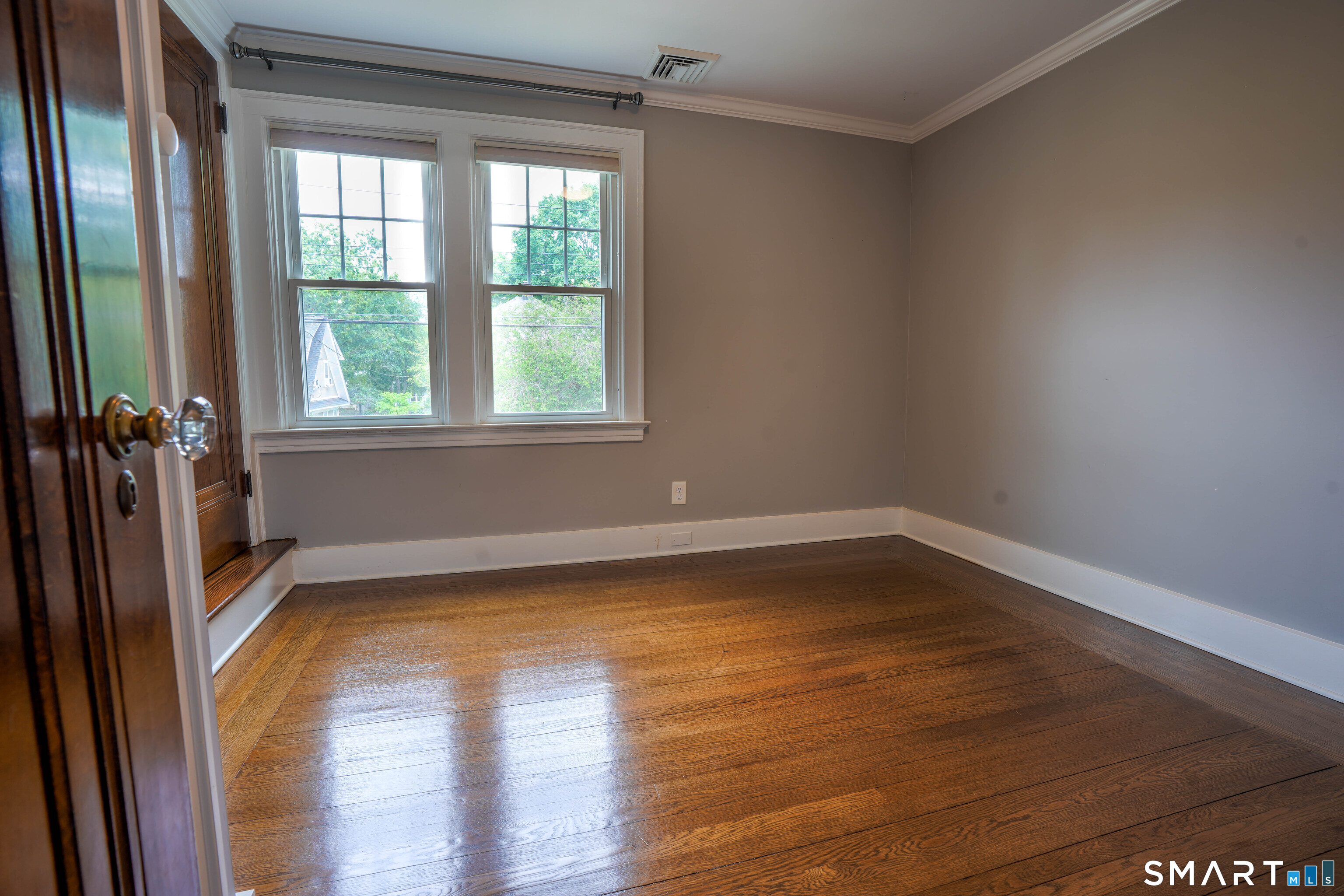 106 Filbert Street Hamden, CT 06517 - Photo 20 of 40 Bedroom 1