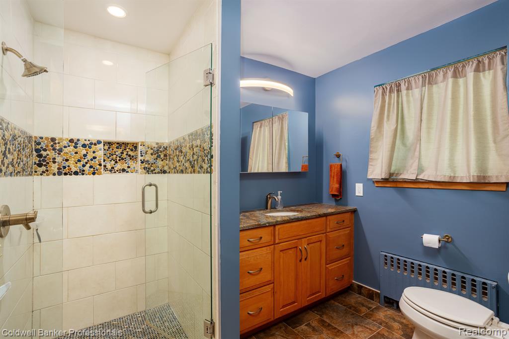 75 Shoreham Road Grosse Pointe Shores, MI 48236 - Photo 17 of 39