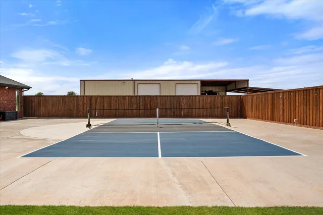 $799,000 | 1026 Willow Road, Wilson, TX 79381