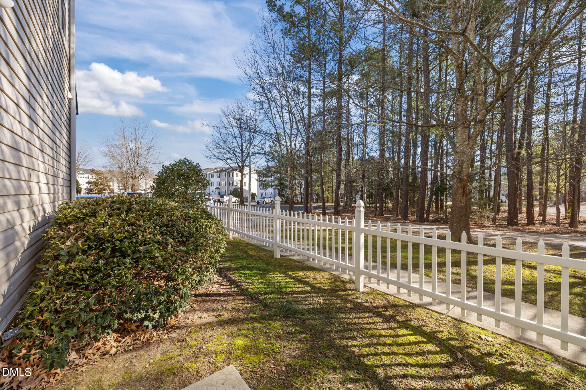 8621 Neuse Club Lane, Unit 100 Raleigh, NC 27616 - Photo 23 of 39 26-web-or-mls-IMG_5620