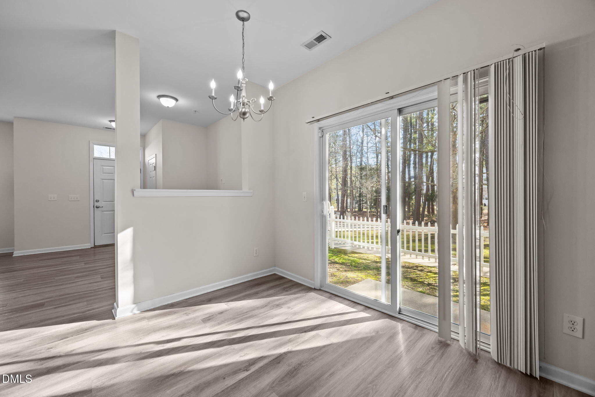 8621 Neuse Club Lane, Unit 100 Raleigh, NC 27616 - Photo 6 of 39 27-web-or-mls-IMG_5623