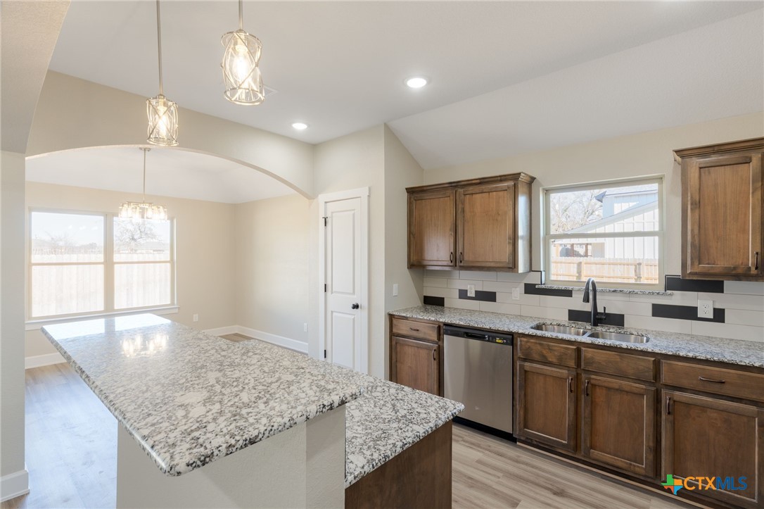 2123 Blackhawk Loop Belton, TX 76513 - Photo 8 of 31