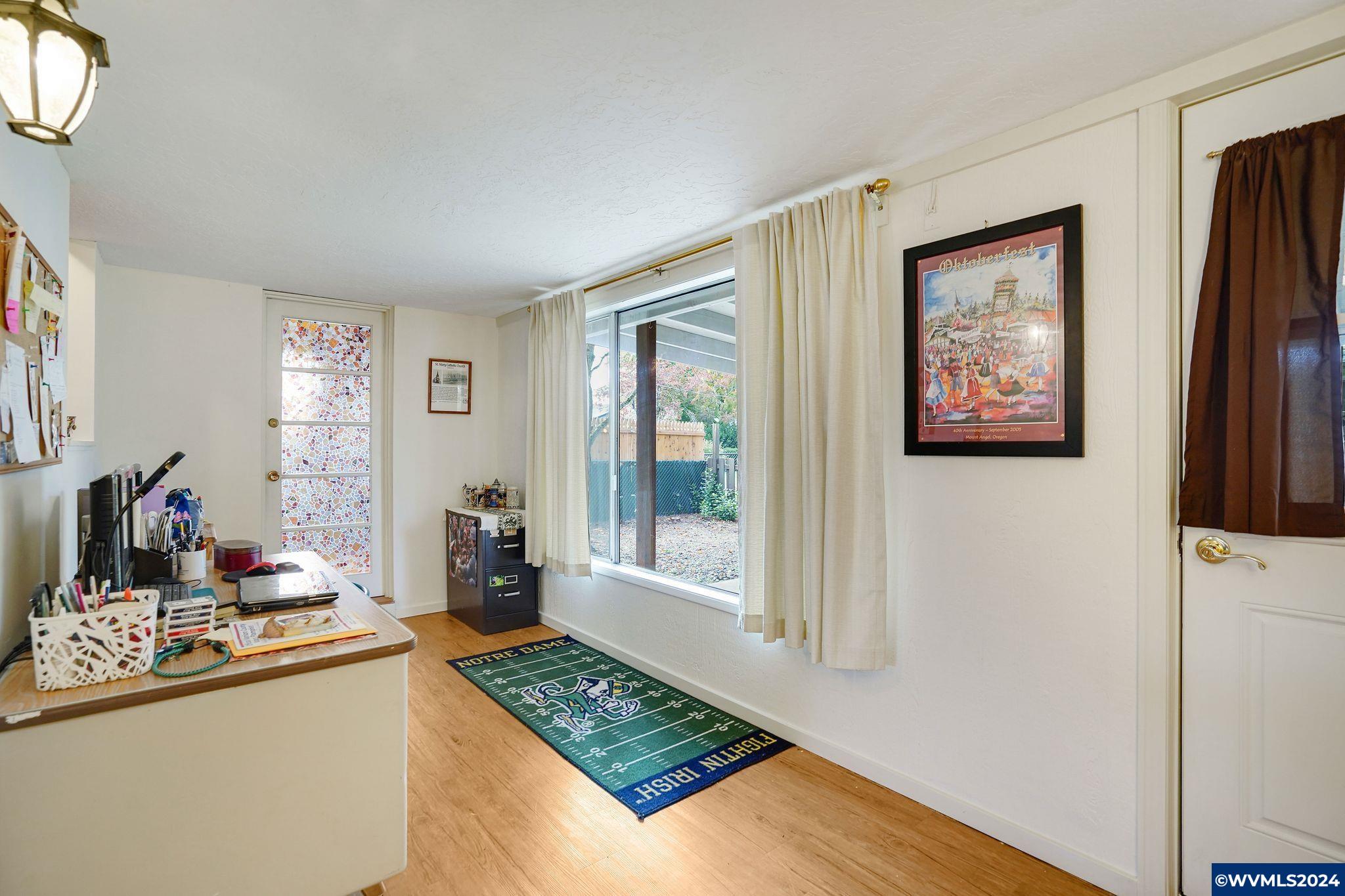 2263 Umpqua Road Woodburn, OR 97071 - Photo 15 of 32 Gallery Image 15