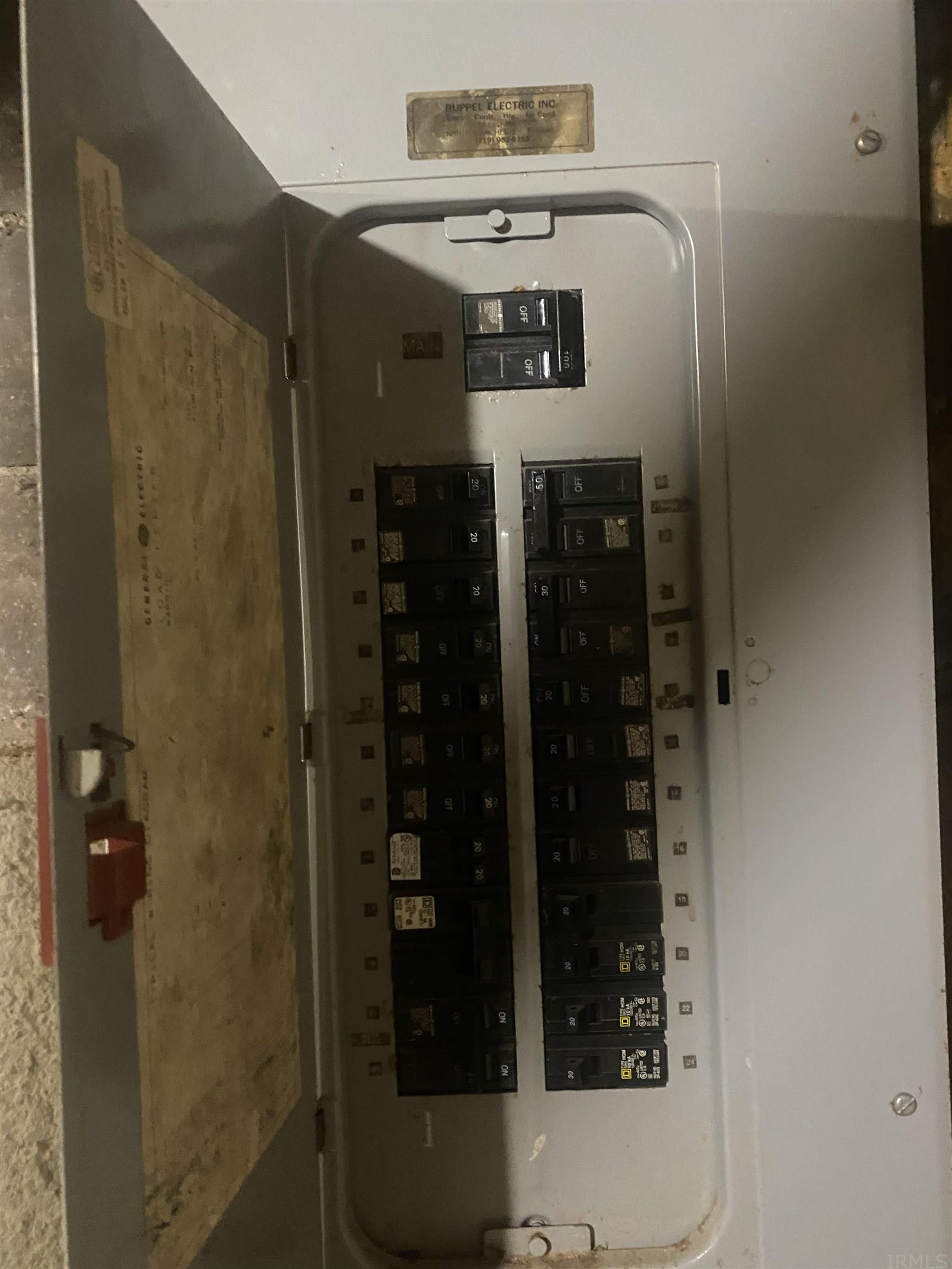 11781 North Ogden Road North Manchester, IN 46962 - Photo 23 of 35