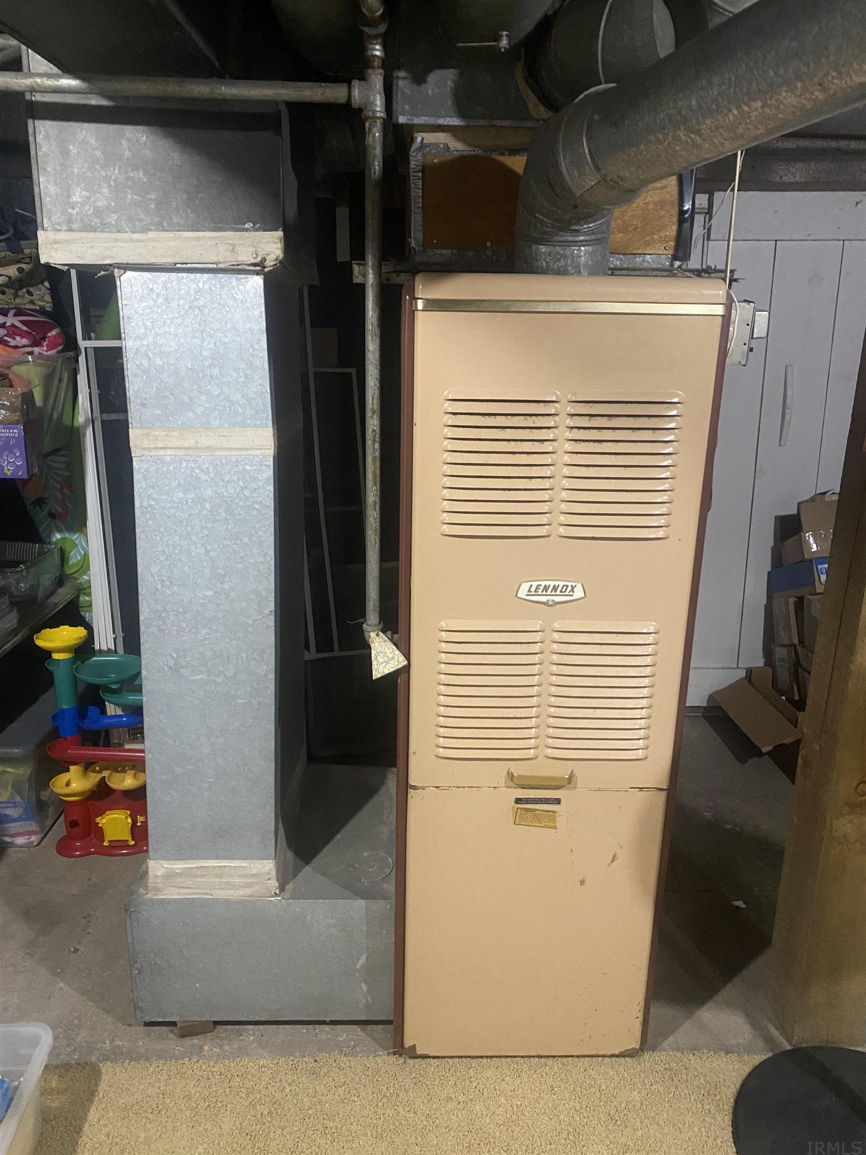 11781 North Ogden Road North Manchester, IN 46962 - Photo 25 of 35