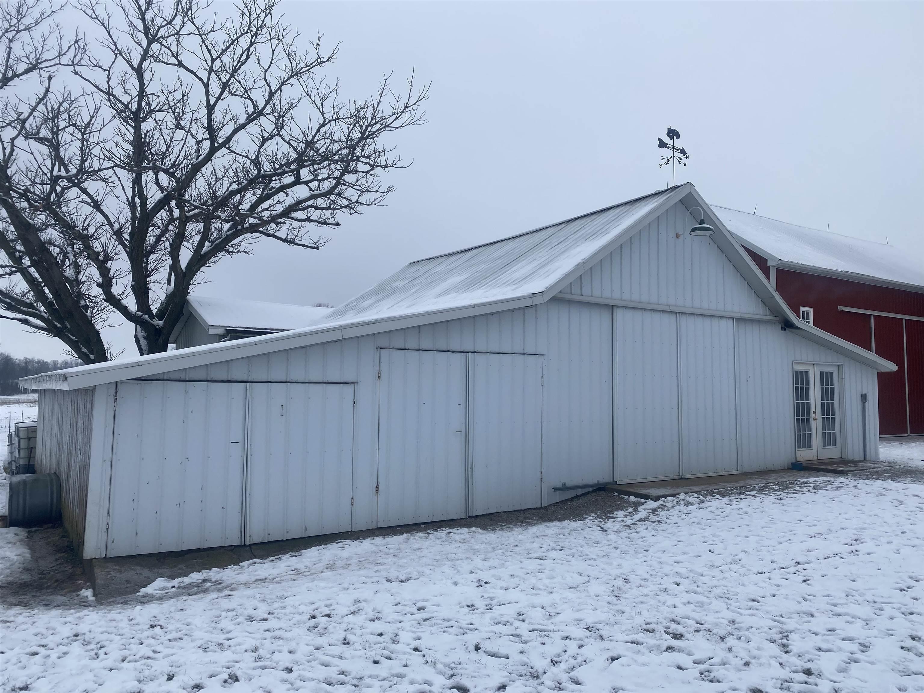 11781 North Ogden Road North Manchester, IN 46962 - Photo 28 of 35