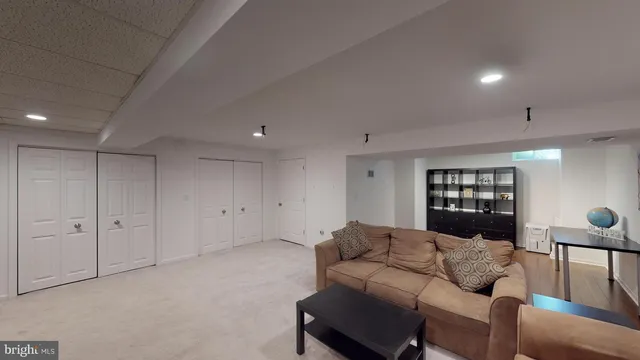 $2,800 | 103 Damson Lane, North Wales, PA 19454