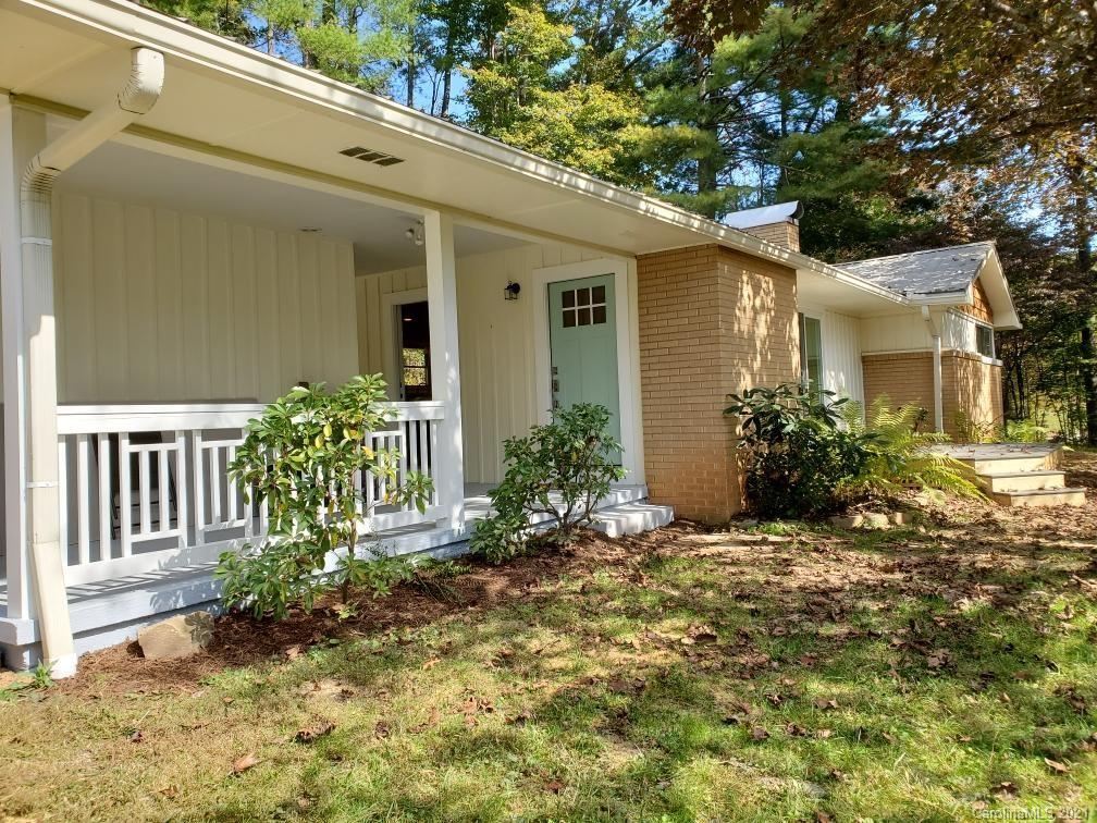 195 Illahee Road Brevard, NC 28712 - Photo 3 of 30 Gallery Image 3