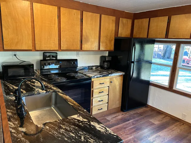 $460,000 | 11028 Wingfield Lane, Shasta, CA 96087