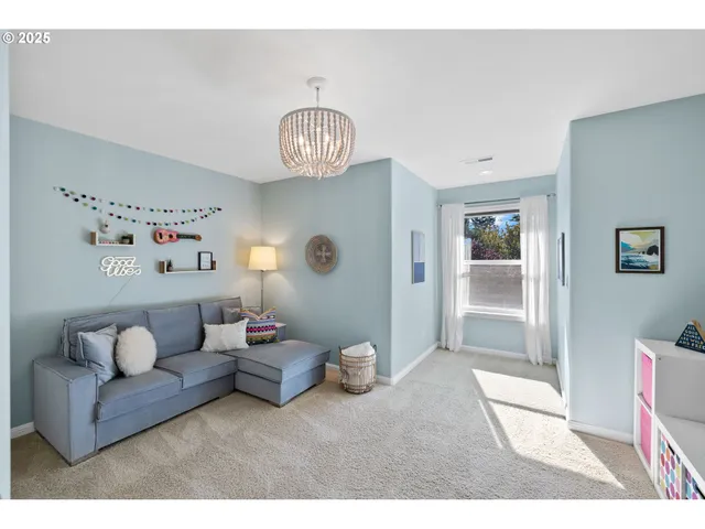 $668,000 | 877 West Lookout Ridge Drive, Washougal, WA 98671