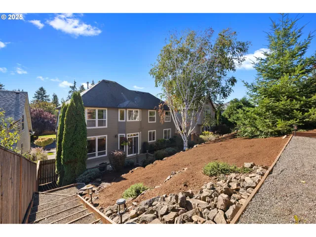 $668,000 | 877 West Lookout Ridge Drive, Washougal, WA 98671