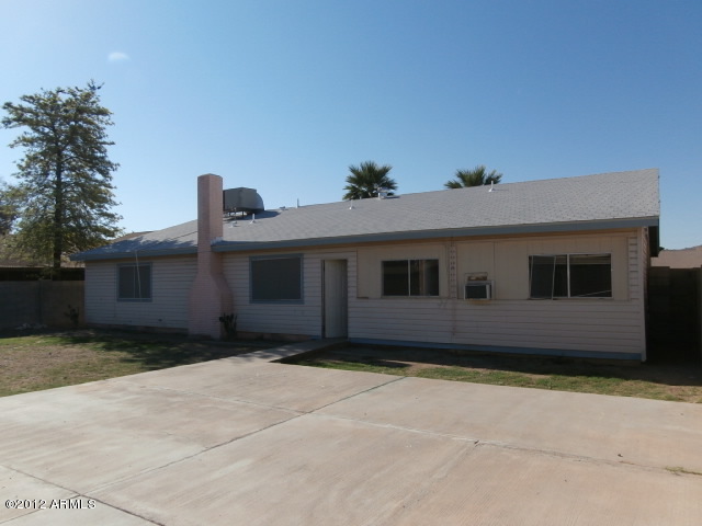 4224 East Vineyard Road Phoenix, AZ 85042 - Photo 36 of 36 10rearview