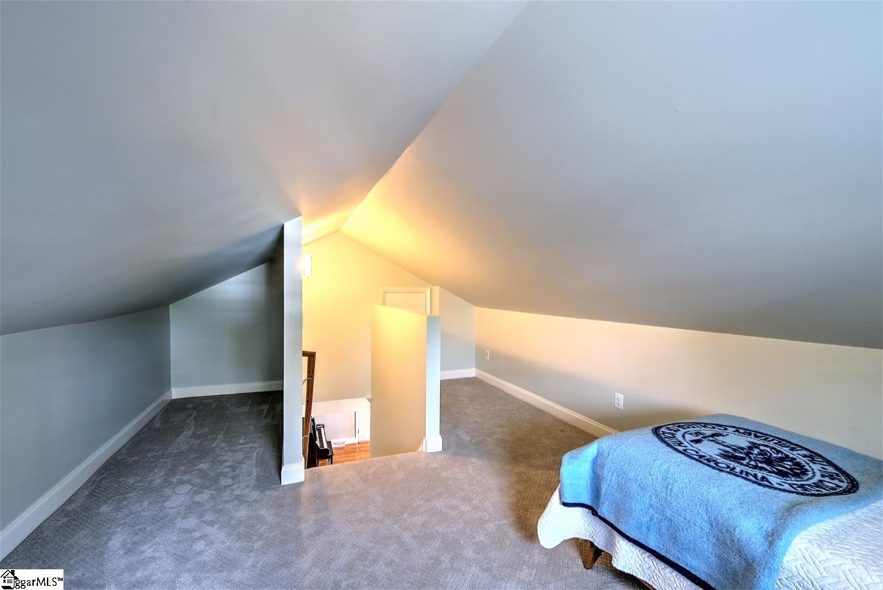 324 Grove Road Greenville, SC 29605 - Photo 26 of 32