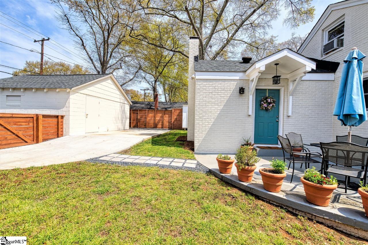 324 Grove Road Greenville, SC 29605 - Photo 30 of 32