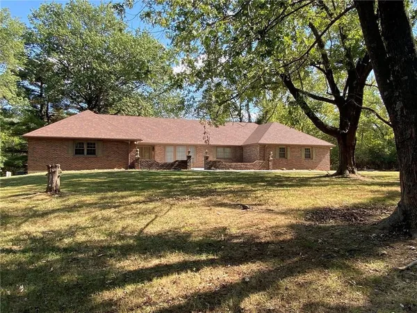 $475,000 | 991 South Mitchell Street, Warrensburg, MO 64093