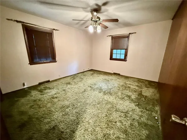 $460,000 | 991 South Mitchell Street, Warrensburg, MO 64093