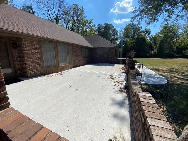 $489,000 | 991 South Mitchell Street, Warrensburg, MO 64093