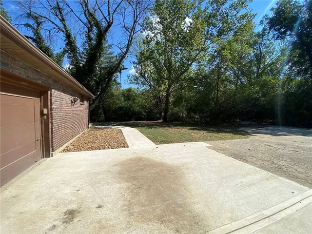 $489,000 | 991 South Mitchell Street, Warrensburg, MO 64093