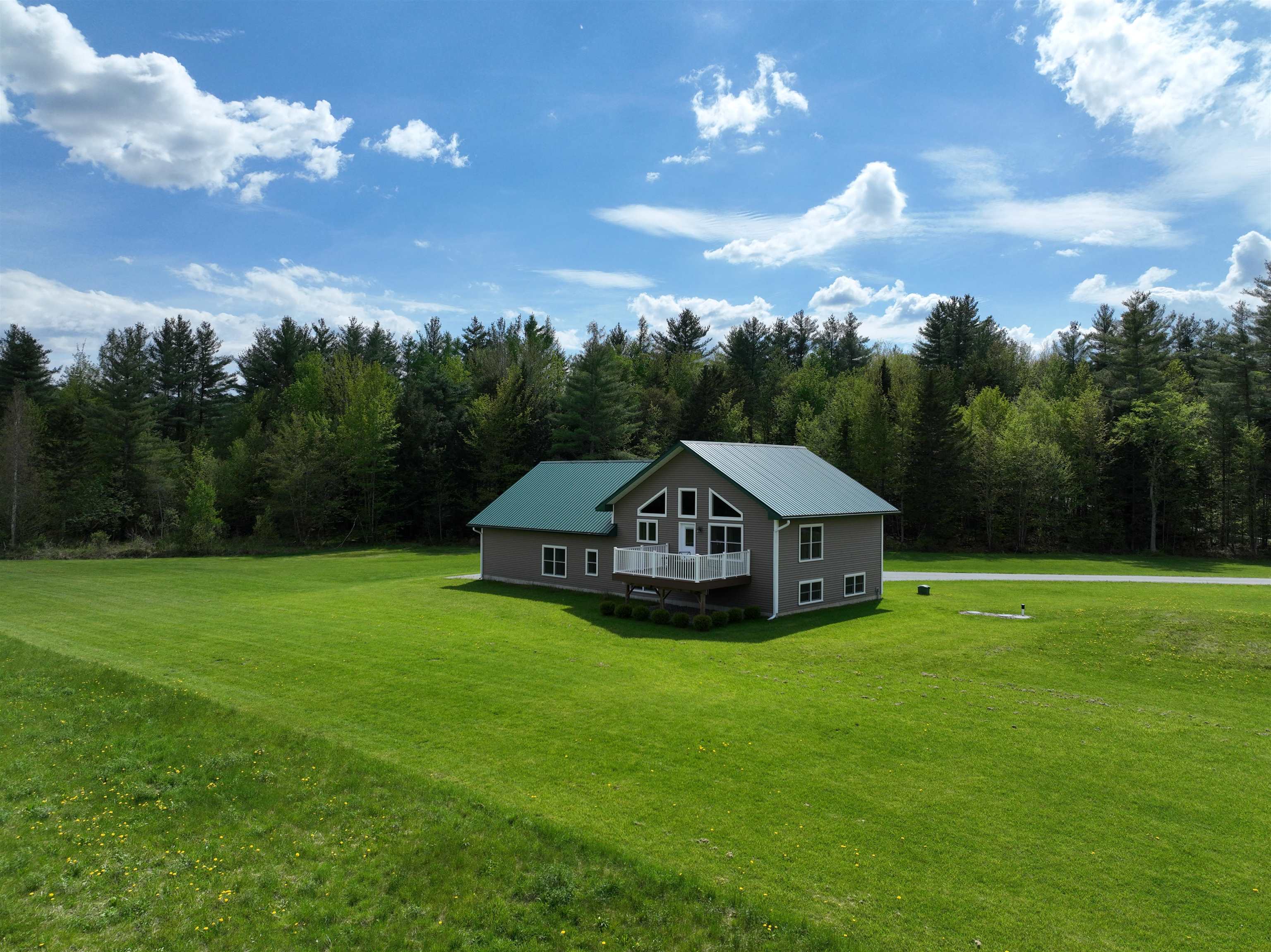 1824 Mountain Road Montgomery, VT 05471 - Photo 33 of 39