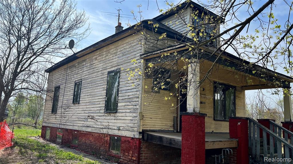 4833 Cooper Street Detroit, MI 48214 - Photo 3 of 12