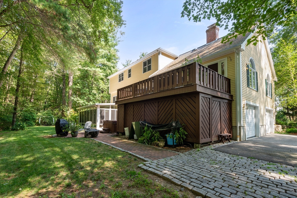 941 Concord Road Sudbury, MA 01776 - Photo 5 of 42 Gallery Image 5