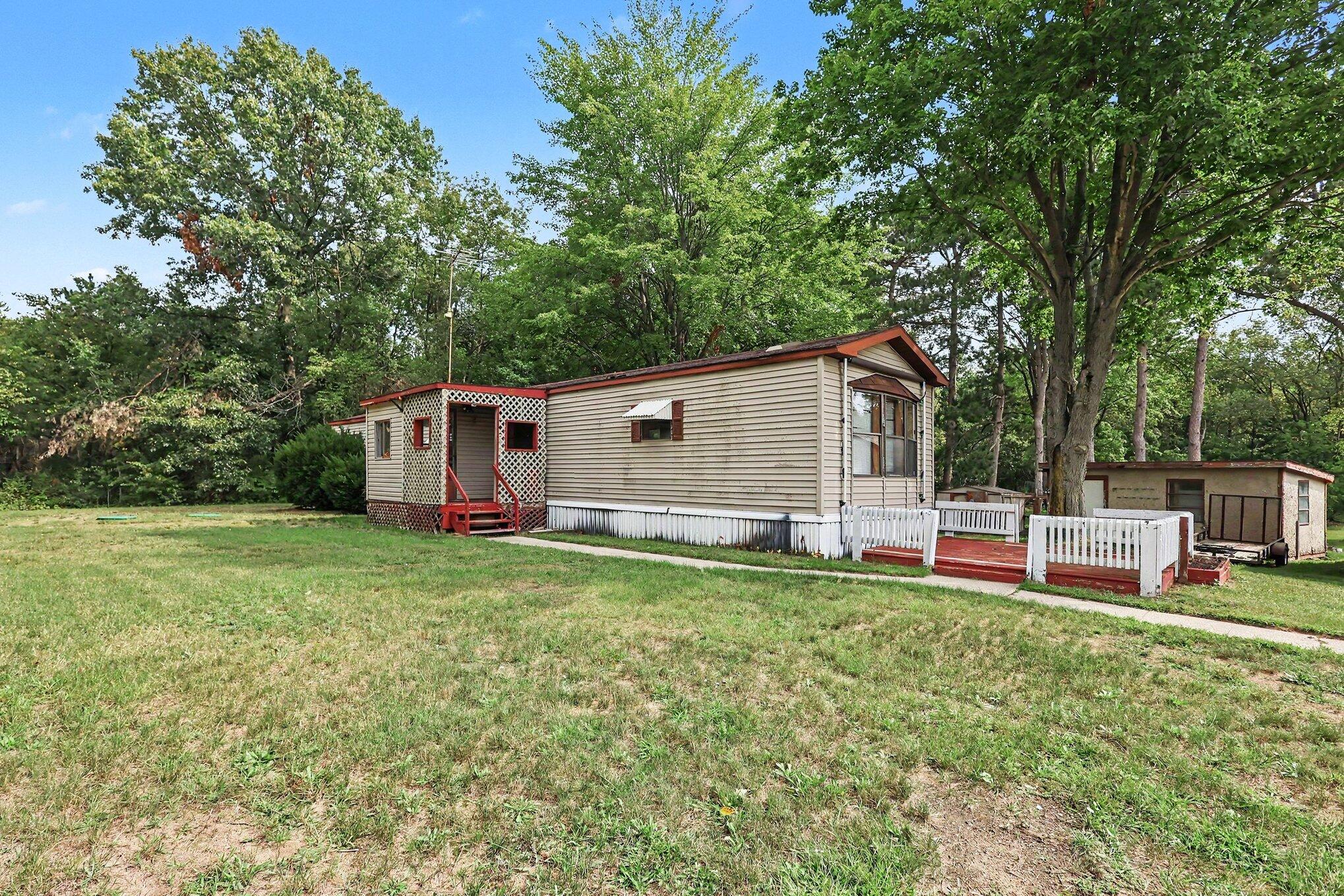 912 South Bossett Road Ravenna, MI 49451 - Photo 3 of 29 003_file_7779