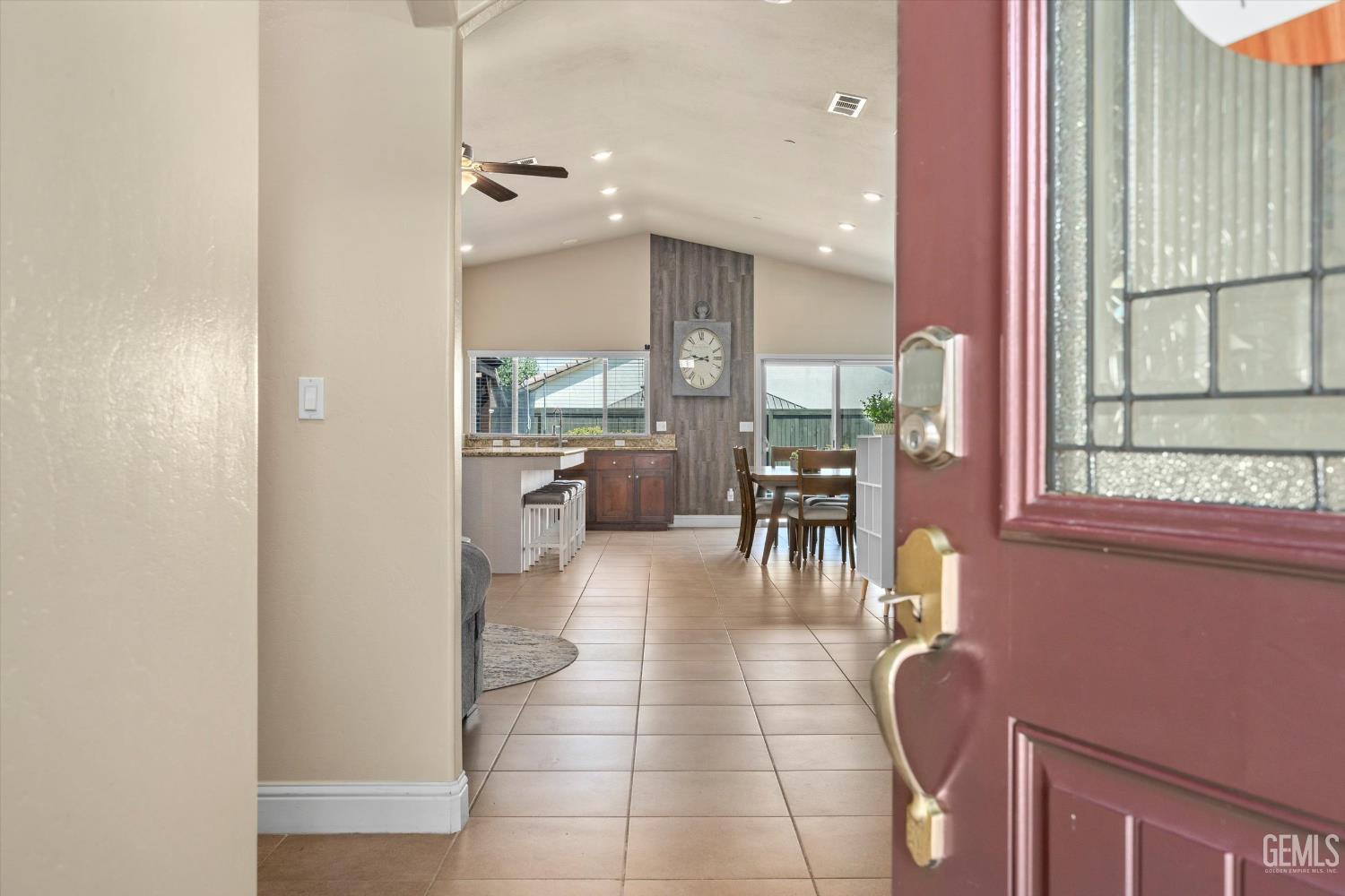 Undisclosed Address Shafter, CA 93263 - Photo 4 of 40 a lobby with furniture and a table