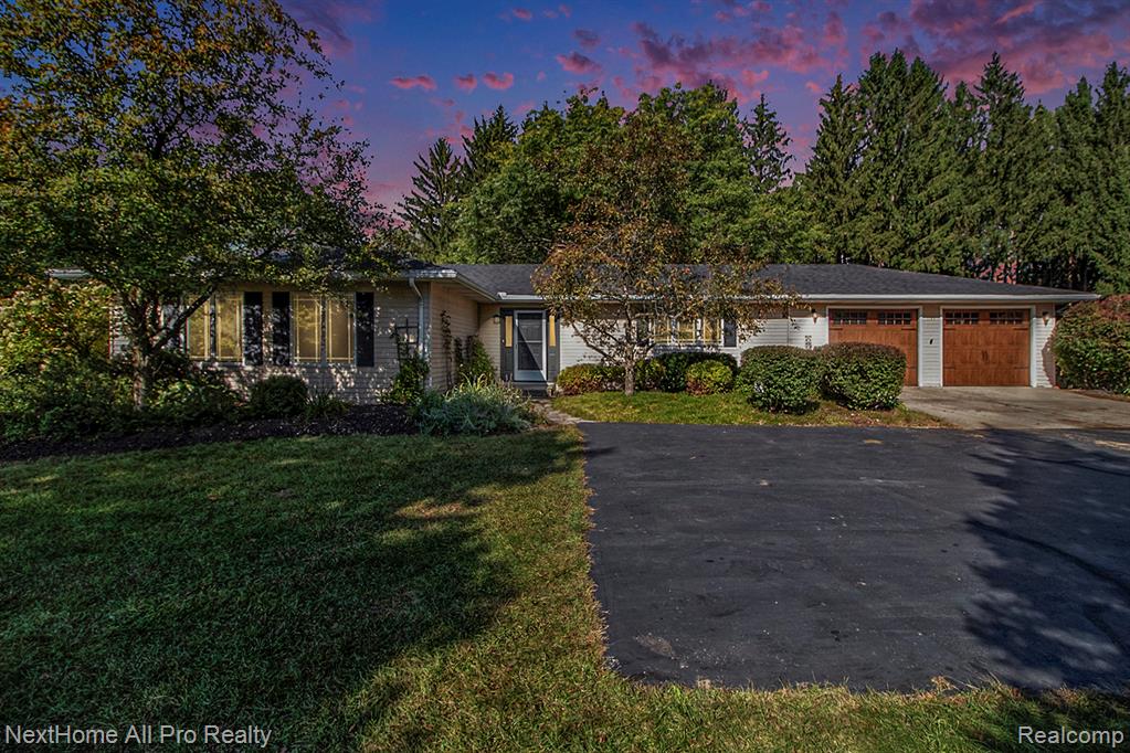 7195 Curtis Road Northville, MI 48168 - Photo 24 of 70