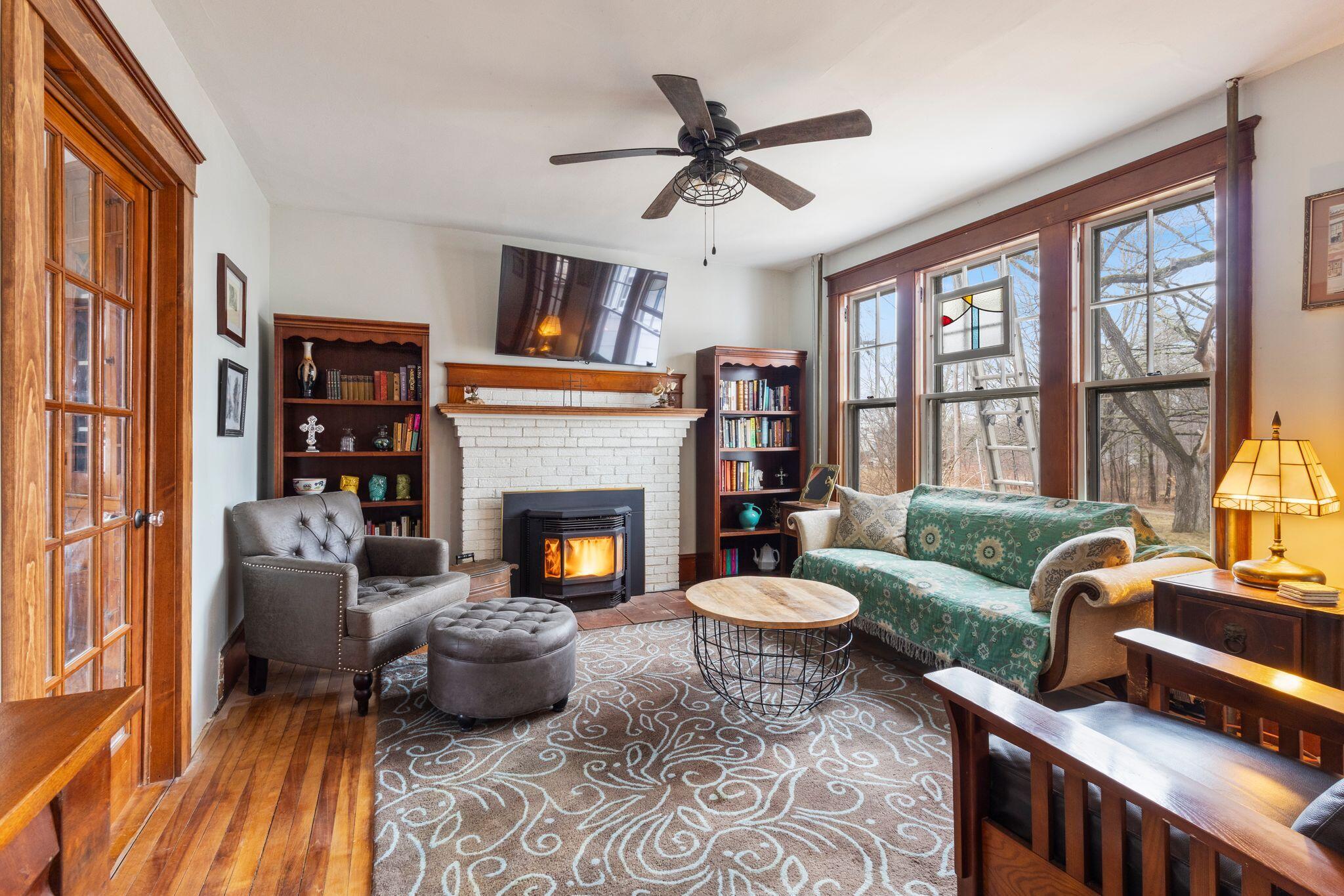172 Hamilton Road Waterboro, ME 04087 - Photo 21 of 48 Living room