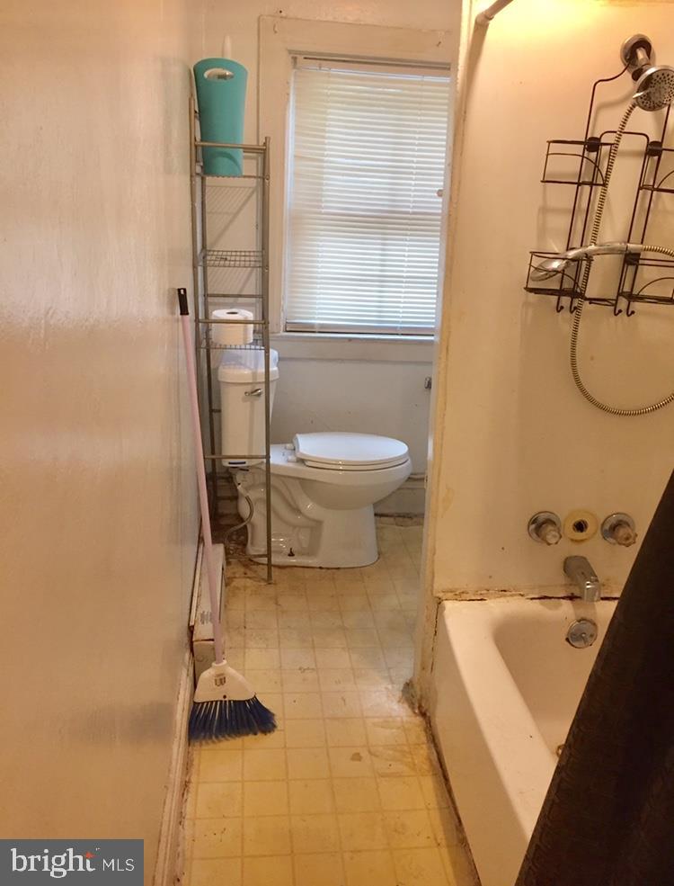 404 Chestnut Street Delta, PA 17314 - Photo 6 of 25 Gallery Image 6