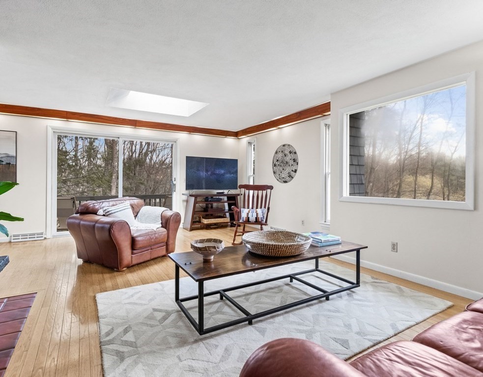 5 Olde Lantern Road Acton, MA 01720 - Photo 5 of 29 Gallery Image 5
