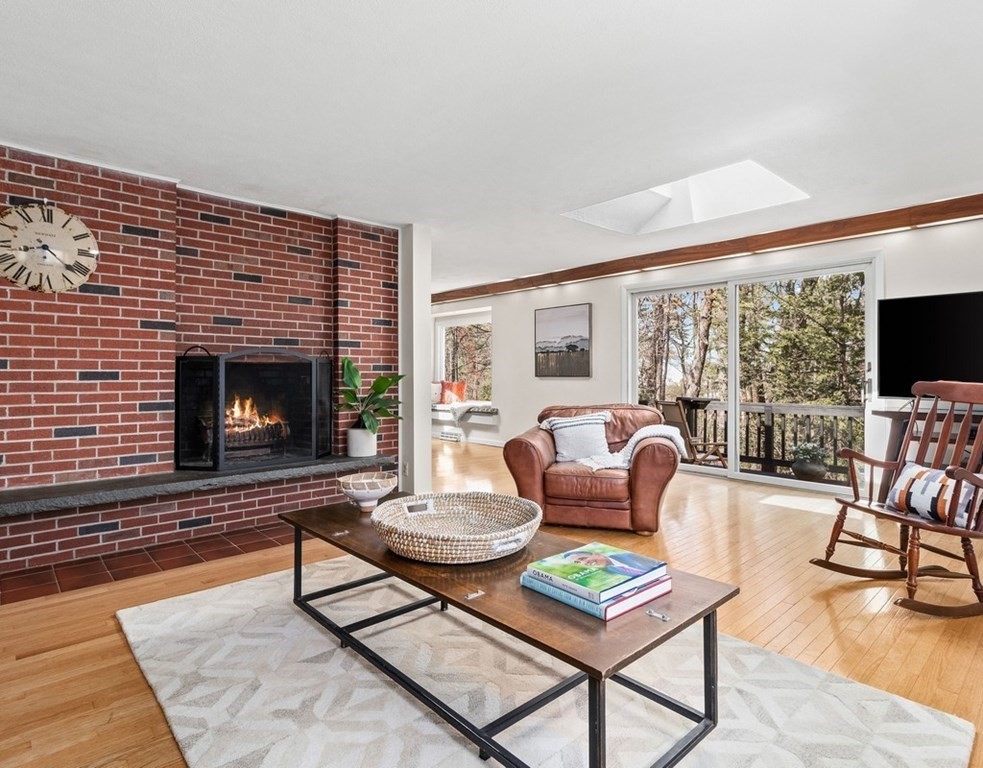 5 Olde Lantern Road Acton, MA 01720 - Photo 6 of 29 Gallery Image 6