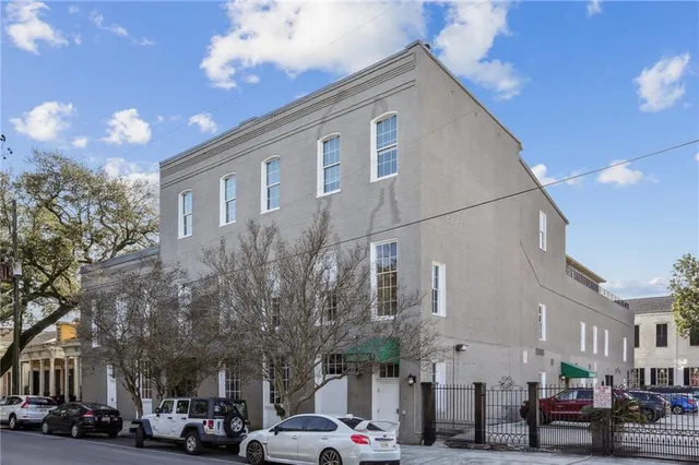$250,000 | 3400 Magazine Street, Unit 12, New Orleans, LA 70115