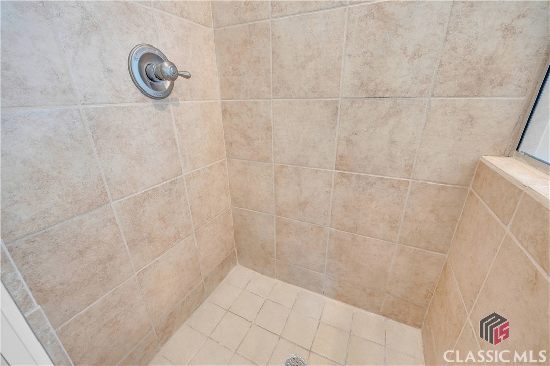 118 Walkers Way Commerce, GA 30530 - Photo 39 of 66