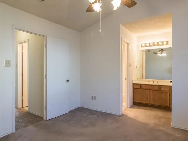 $1,850 | 2121 Country Oaks Drive, Garland, TX 75040