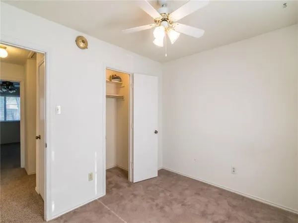 $1,850 | 2121 Country Oaks Drive, Garland, TX 75040