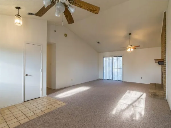 $1,850 | 2121 Country Oaks Drive, Garland, TX 75040