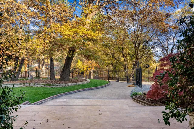 $995,000 | 2000 Bear Rock Road, Placerville, CA 95667