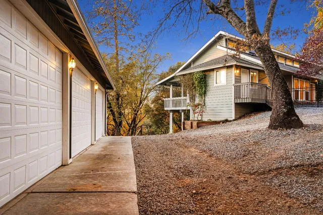 $995,000 | 2000 Bear Rock Road, Placerville, CA 95667