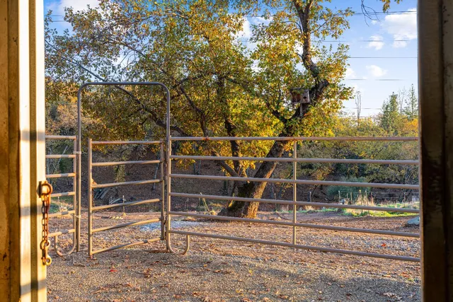 $995,000 | 2000 Bear Rock Road, Placerville, CA 95667