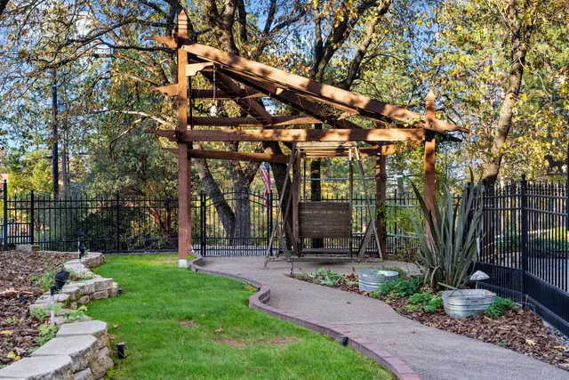 $995,000 | 2000 Bear Rock Road, Placerville, CA 95667